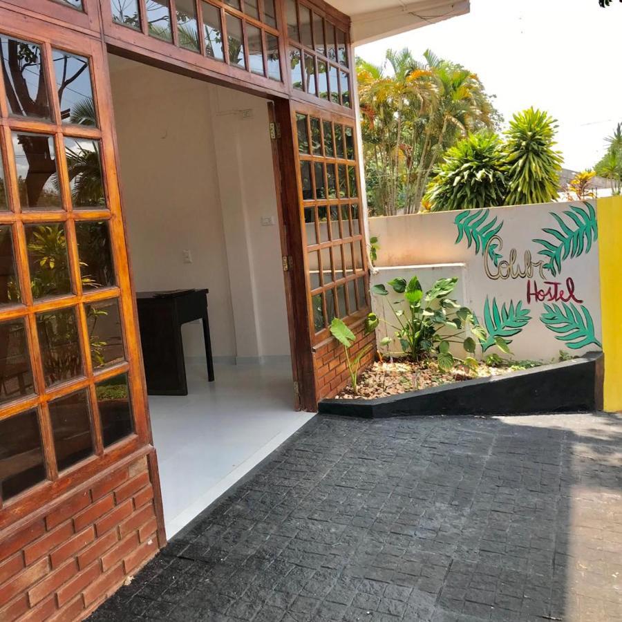 Colibri Hostel Puerto Iguazu Luaran gambar
